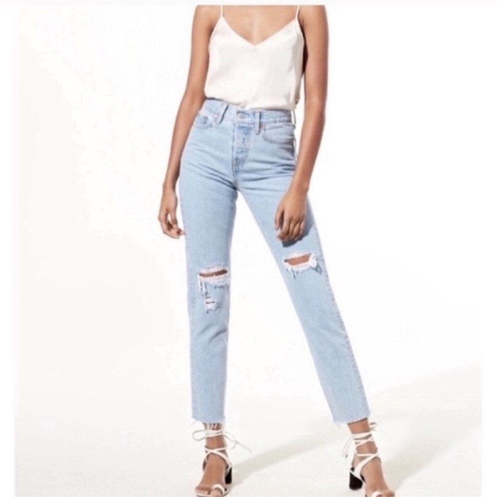 Levi’s Wedgie Mom Jeans